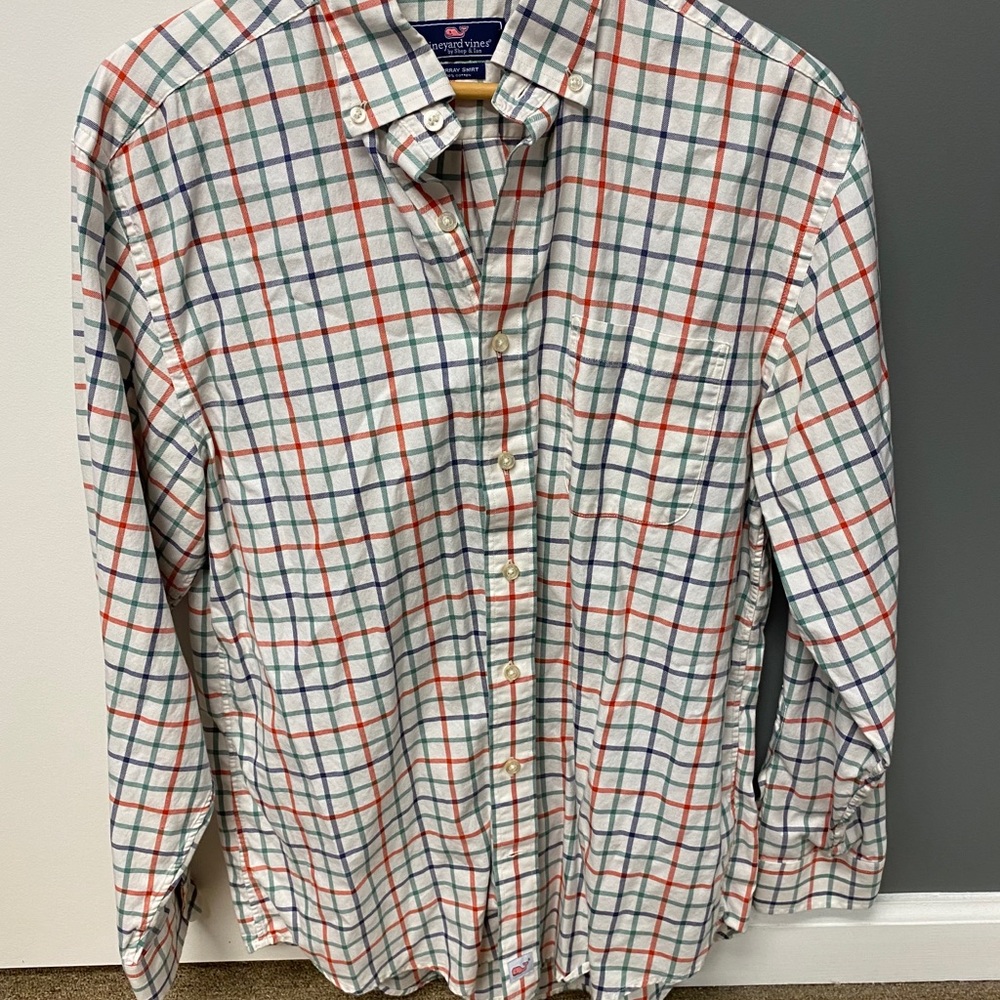 vineyard vines button up